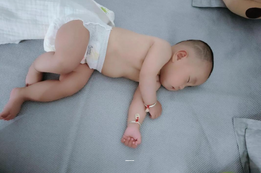 齐河三个月宝宝发育标准